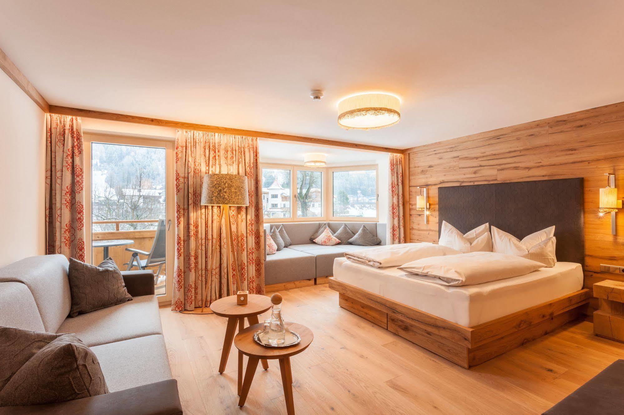 Ferienhotel Sonnenhof Zell am Ziller Exterior foto